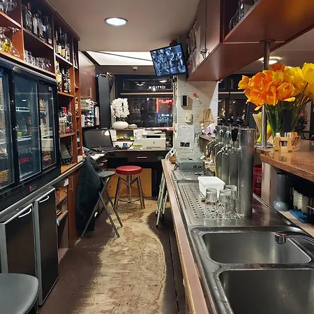 Le New Matinal 라루비에르