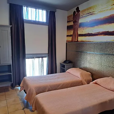 Le New Matinal 호텔 라루비에르