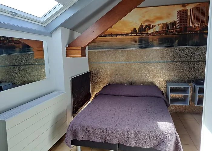 Le New Matinal 2* La Louvière