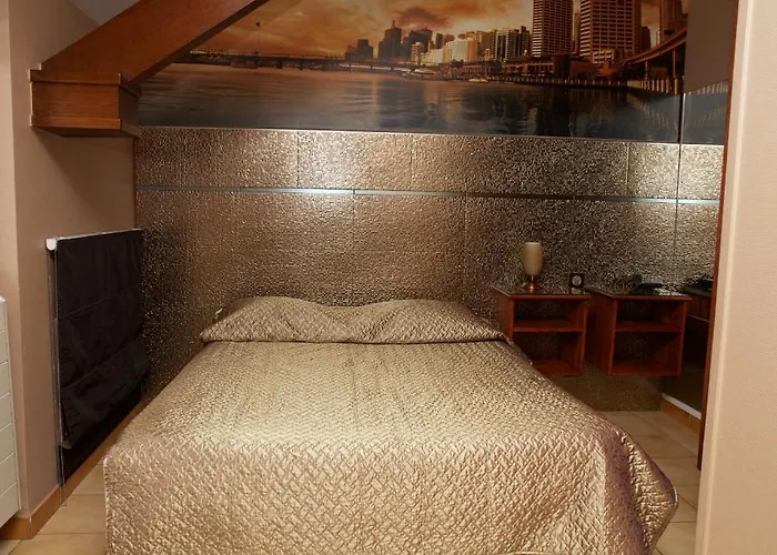 Le New Matinal 2* La Louvière